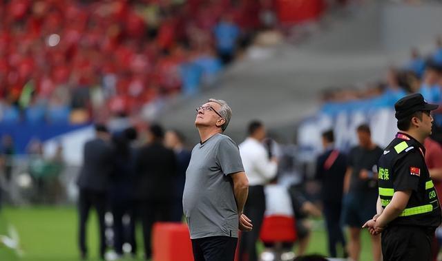 爱游戏体育-Ming意外战胜塞尔维亚队，最后时刻胜出引爆全场！引发球迷热议的简单介绍