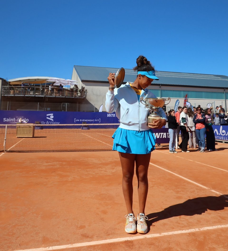 AYX-关于比赛规则变更引发热议！，大坂直美在日本队比赛中刷新纪录引发球迷热议的信息